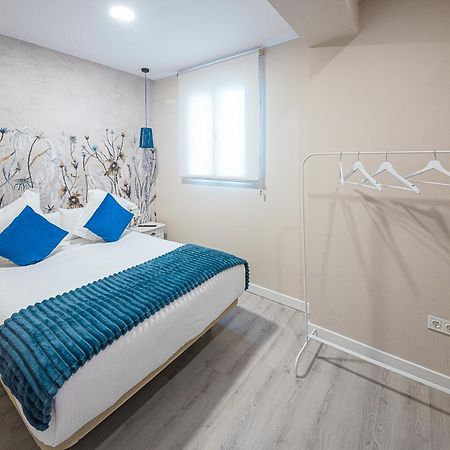 Hostal Plaza Boutique (Adults Only) 萨拉戈萨 外观 照片